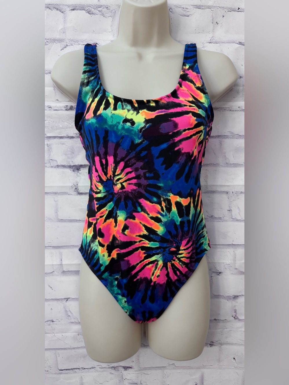Victoria’s Secret PINK Active Med One Piece Swimsuit Rainbow Tie Dye Scoop Neck